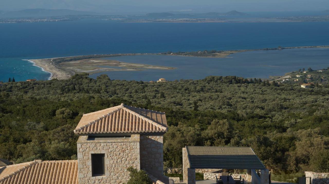 Epiphany Villas Lefkada Tsoukaládhes Екстериор снимка